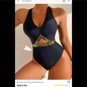 Beautiful bathing suit!